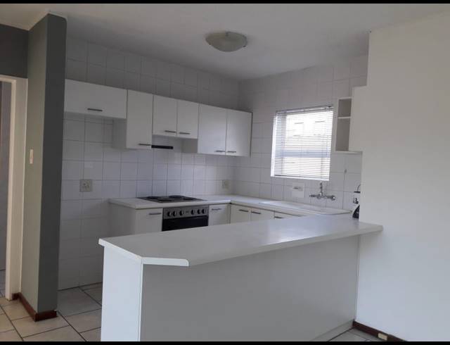 1 BEDROOM APARTMENT RENTED IN SOUTH END